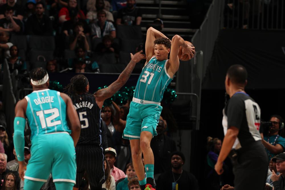 轻球员抗压 轻球员抗压