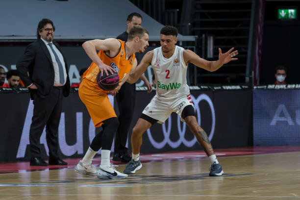 像一面镜子 像一面镜子